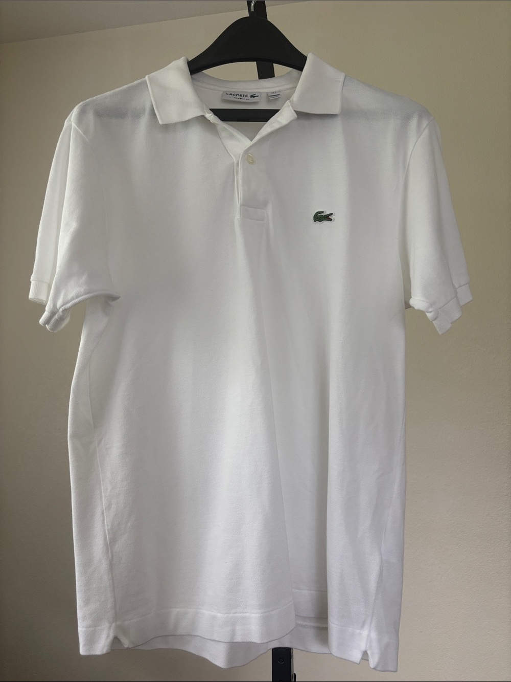 Lacoste White Cotton Piqué Polo with Green Crocodile Logo